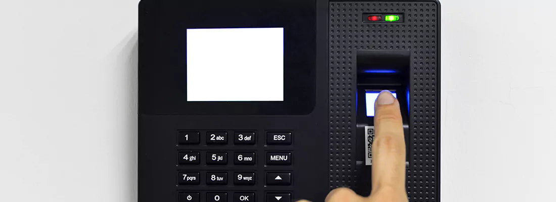 Door Access Control And Security in Oakleaf Plantation, FL