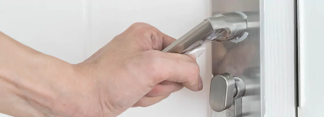 Expert Garage Door Opener Repair and Installation in Oakleaf Plantation, FL